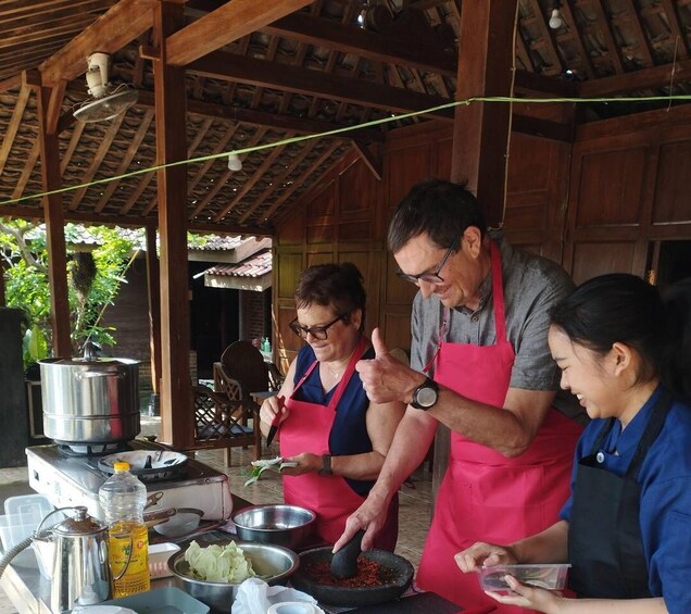 Picture 3 for Activity Yogyakarta: Javanese Cooking Class & Market Tour