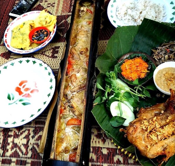 Yogyakarta: Javanese Cooking Class & Market Tour