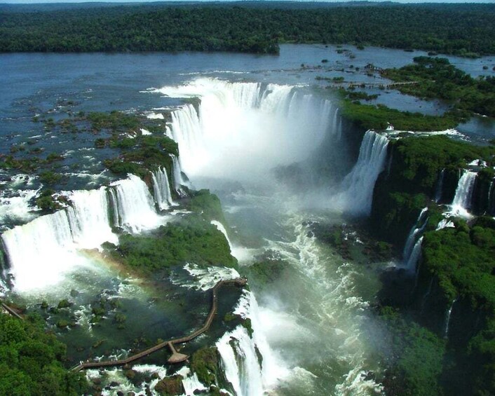 Picture 5 for Activity Private- Discover the Brazilian & Argentine Falls in 2 days.