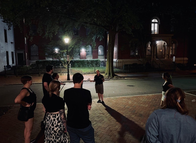 Picture 3 for Activity Richmond: Court End Walking Ghost Tour