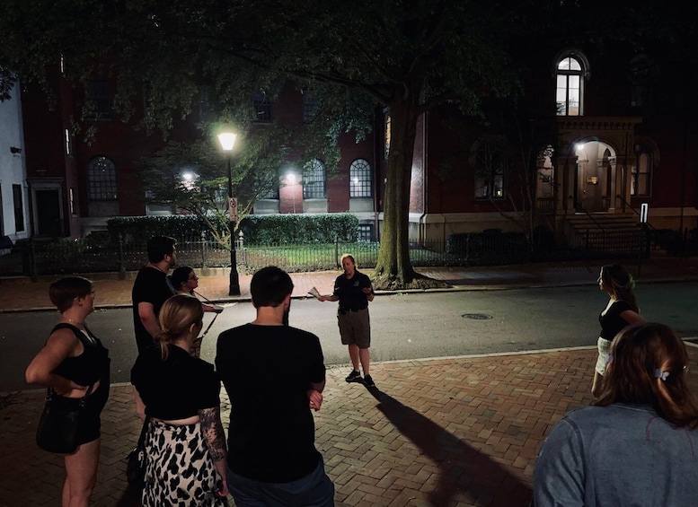 Picture 3 for Activity Richmond: Court End Walking Ghost Tour