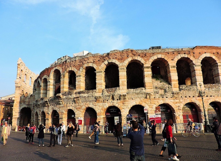 Picture 1 for Activity Verona: private walking tour in the city of love