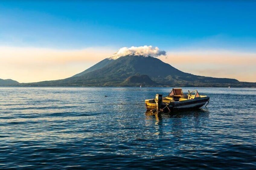 Private Guided Artisanal Fishing Tour on Lake Atitlan