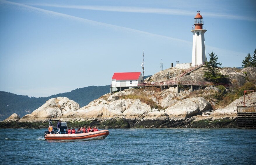 Picture 3 for Activity Vancouver: West Vancouver Howe Sound Islands Circle Tour