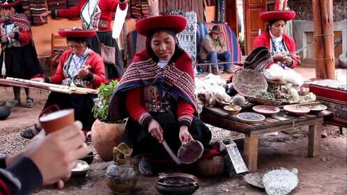 Cusco | Sacred Valley + Andean buffet lunch |