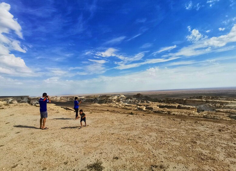 Picture 7 for Activity Aral Sea: discovering the environment, culture, traditions