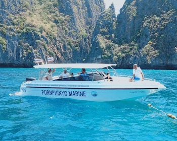 From Phuket: James Bond & Phi Phi Islands Private Boat Tour