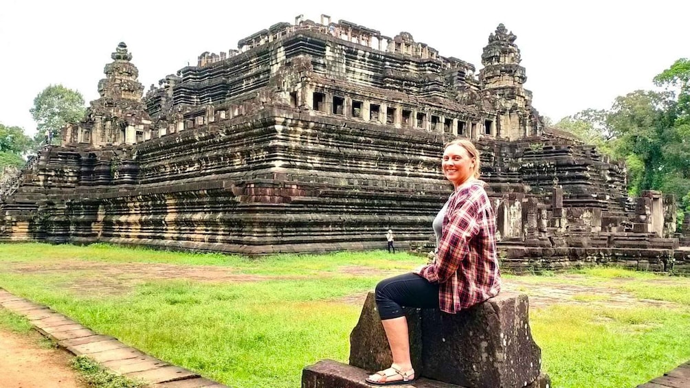 2 Day Cambodia Private Guided Tour in Angkor Temples
