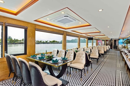 Hanoi: Halong Bay 5-Star Cruise with lunch Buffet & Kayaking