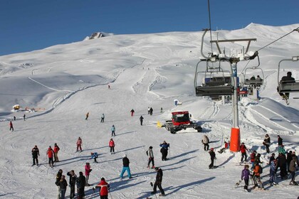 Excursión de esquí en Gudauri (Excursión en grupo)