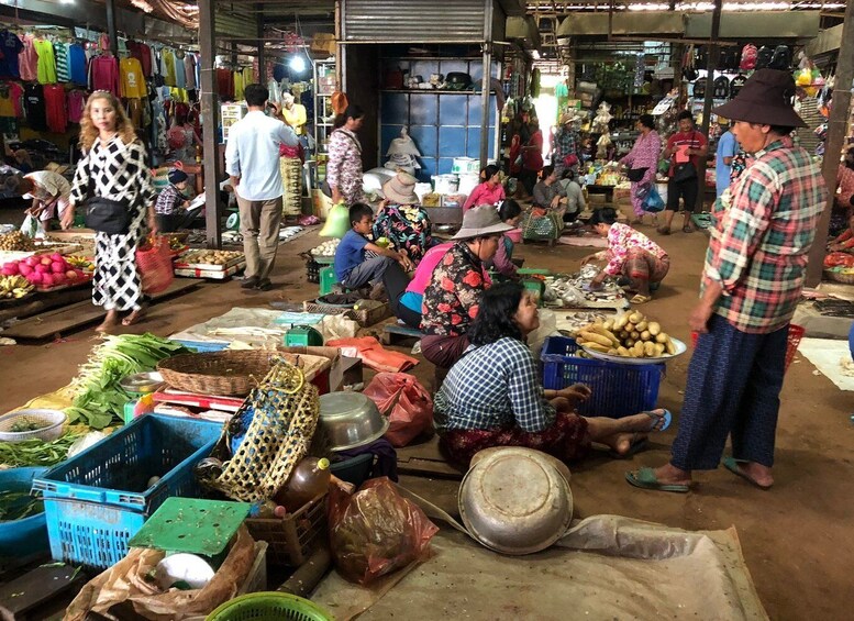 Siem Reap: Half Day Sunset Tour - By TukTuk Only