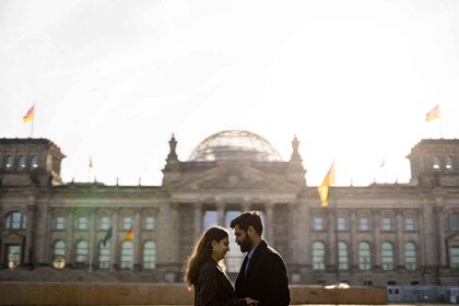 Berlin: Early Morning Photo Session to avoid the Crowd