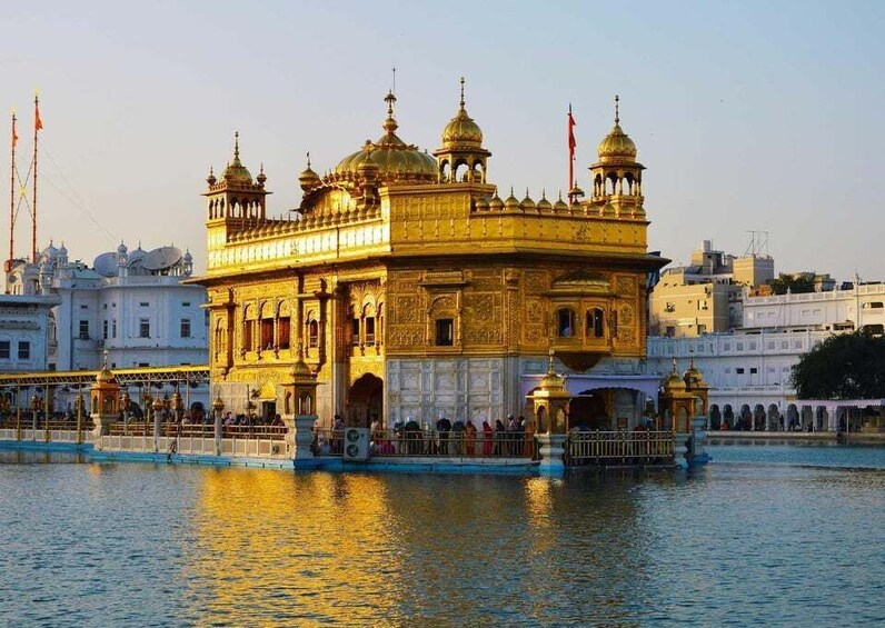 Cultural Walk of Amritsar (2 hours guided walking tour)