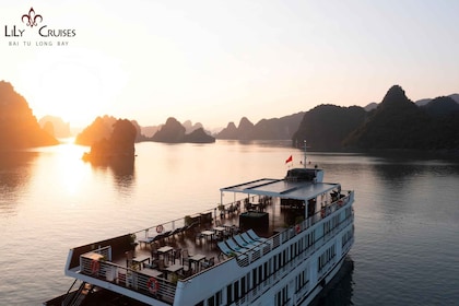 Halong Bay: 2-Day 4-Star Cruise w/Luon Cave & Titop Island