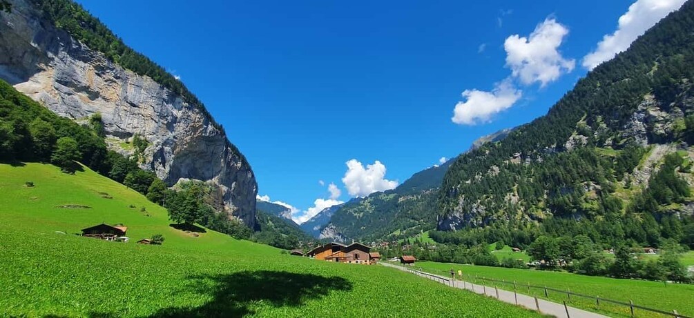 Picture 1 for Activity From Zurich: Waterfalls Valley & Aareschlucht Gorge Day Tour