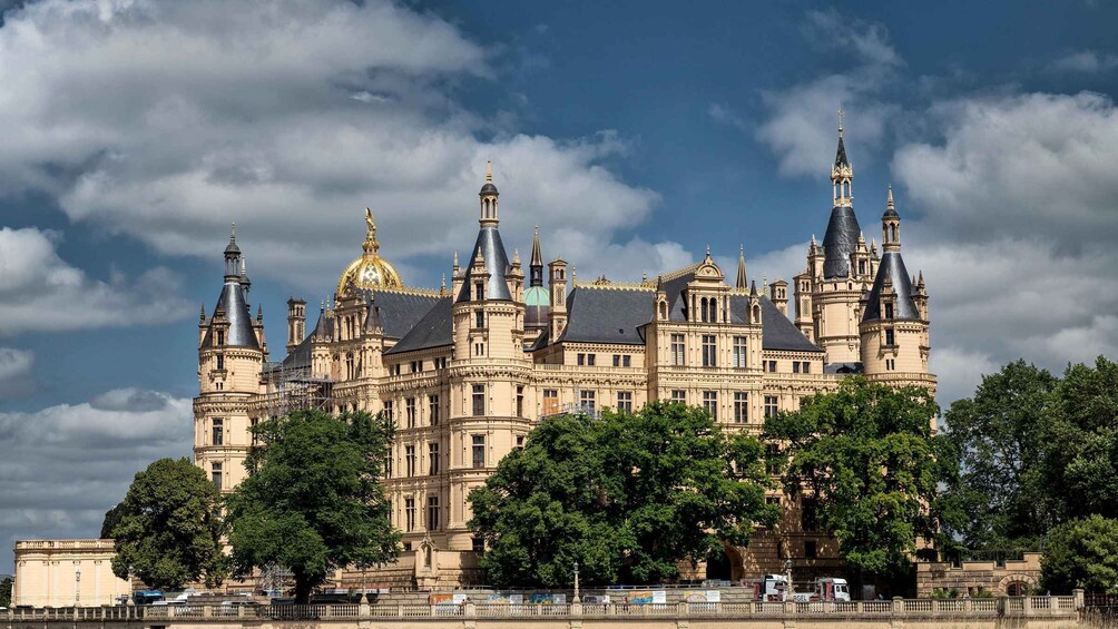 Picture 3 for Activity Schwerin: Private Guided Walking Tour