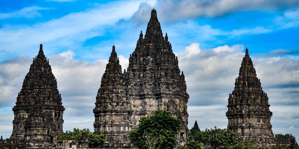 Picture 4 for Activity Yogyakarta : prambanan temple sunset with expert local guide