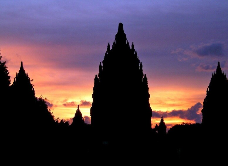 Picture 2 for Activity Yogyakarta : prambanan temple sunset with expert local guide