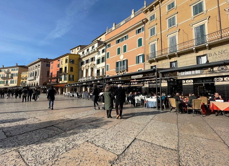 Picture 3 for Activity Verona: Small Group Guided Walking Tour with Arena Tickets