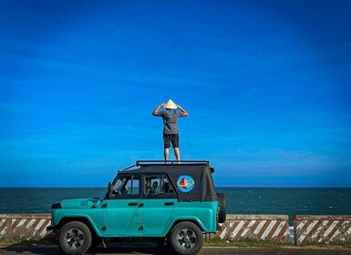 Mui Ne: Sand Dunes Jeep Tour with Friendly English Guide