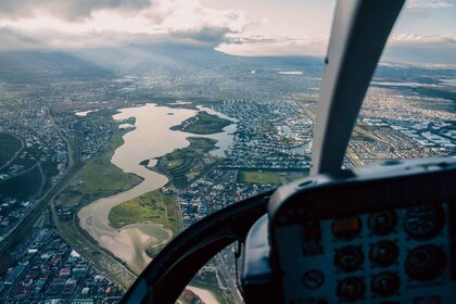 Kapkaupunki: Pöytävuoren 360° helikopterilento