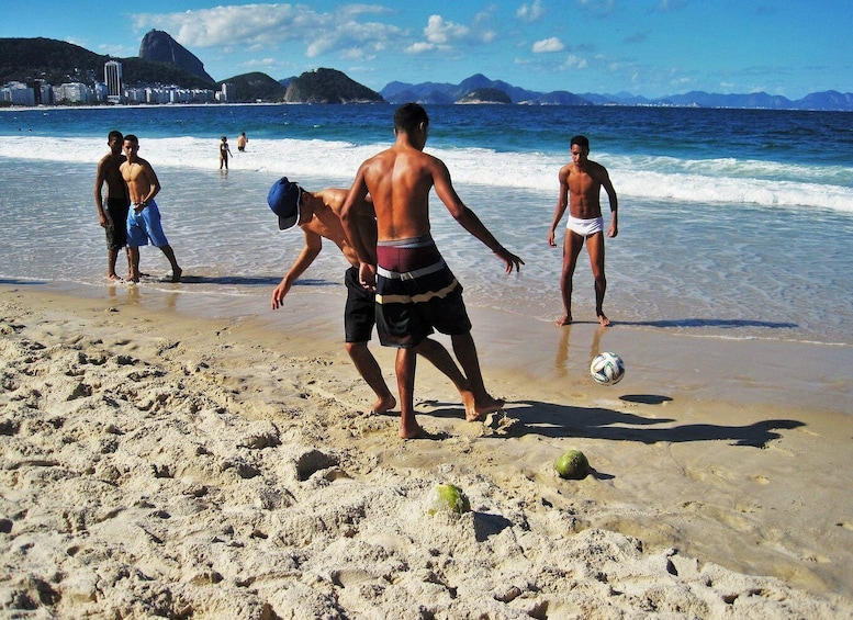 Picture 1 for Activity Bossa Nova and the Carioca life - Copacabana and Ipanema