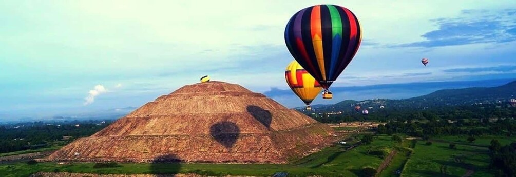 Experiencia Única, Vuelo en Globo en el Valle de Teotihuacán