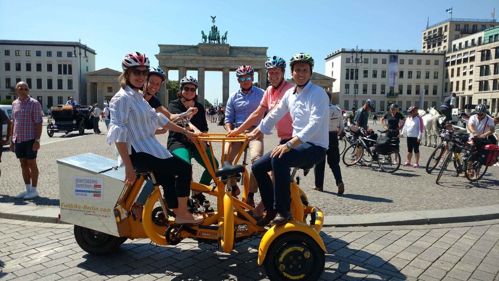 Picture 18 for Activity Berlin: Guided Sightseeing Tour with Conference Bikes