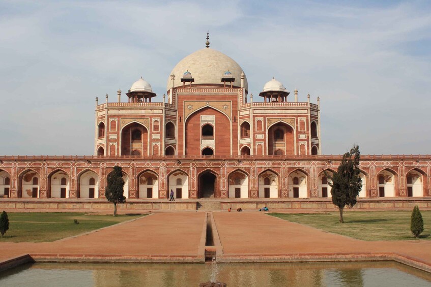 Picture 3 for Activity Mumbai : 2 Day Private Tajmahal , Agra, Delhi Tour