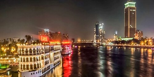Kairo Makan Malam Pelayaran Sungai Nil dengan Transportasi Pribadi