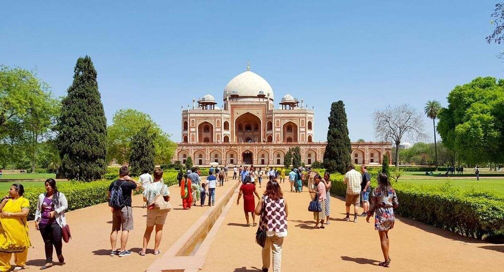 Picture 11 for Activity Delhi: Old and New Delhi Private Full or Half-Day City Tour