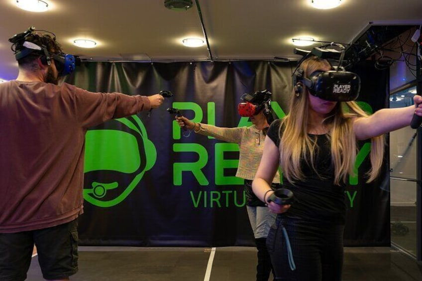 Strap on VR systems and bring your team into an amazing Escape Room of your choice.