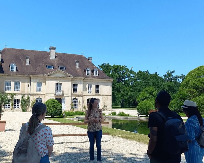 Bordeaux vineyard off the beaten path: 2 wineries & tastings