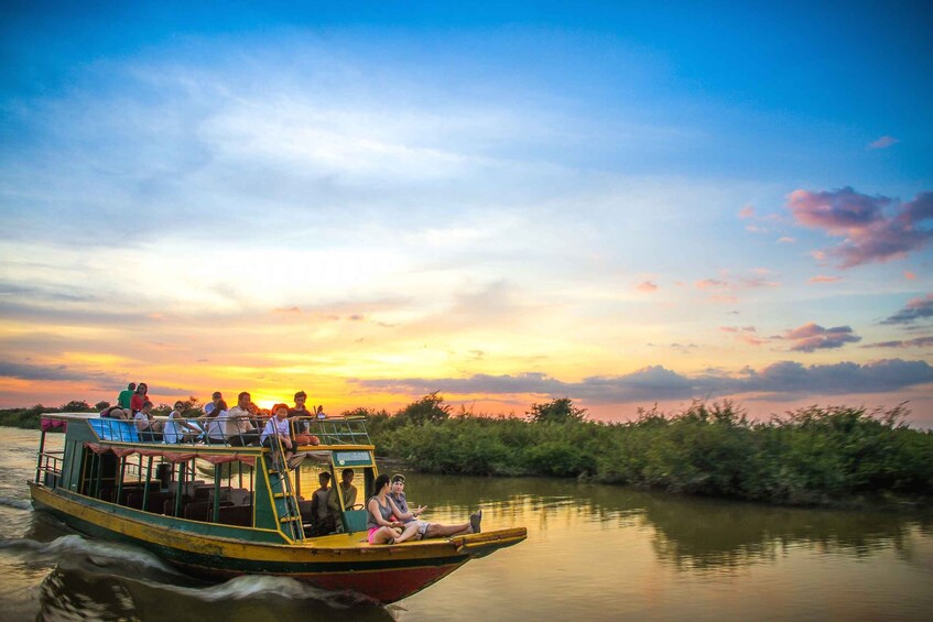 Picture 2 for Activity Floating Village-Mangroves Forest Tonle Sap Lake Cruise Tour