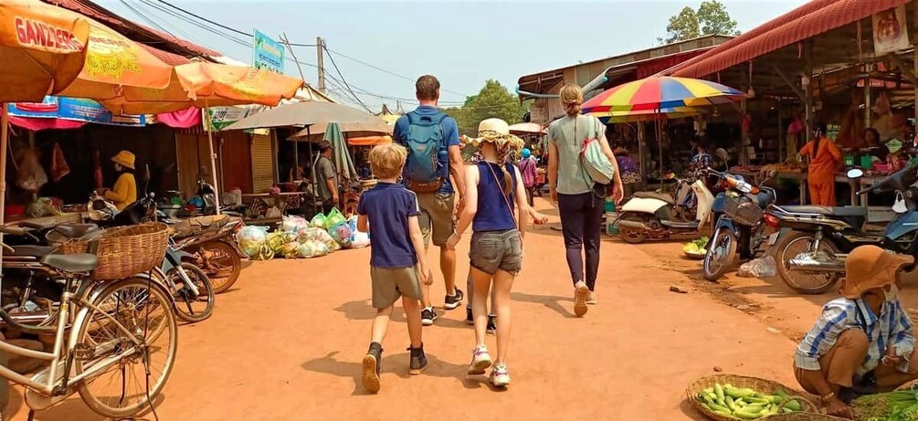 Picture 7 for Activity Floating Village-Mangroves Forest Tonle Sap Lake Cruise Tour