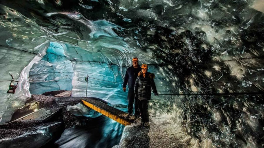 From Vik: Myrdalsjokull glacier and Katla Ice Cave Tour