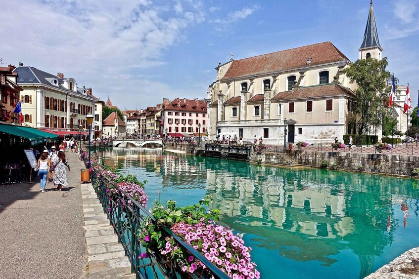 Picture 1 for Activity Annecy: Private Guided Walking Tour