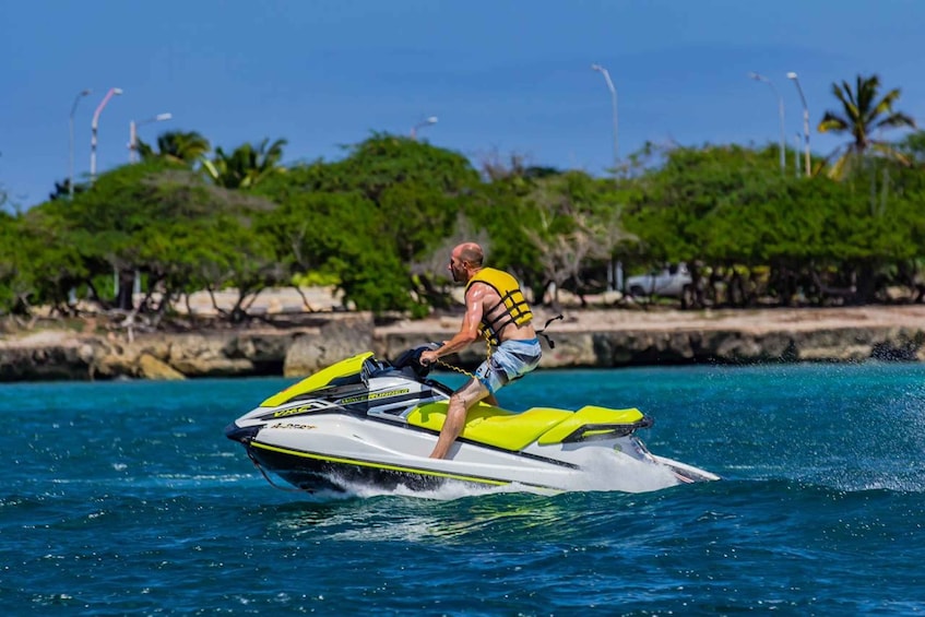 Picture 1 for Activity Noord, Aruba: WaveRunner Jet Ski Rental Service