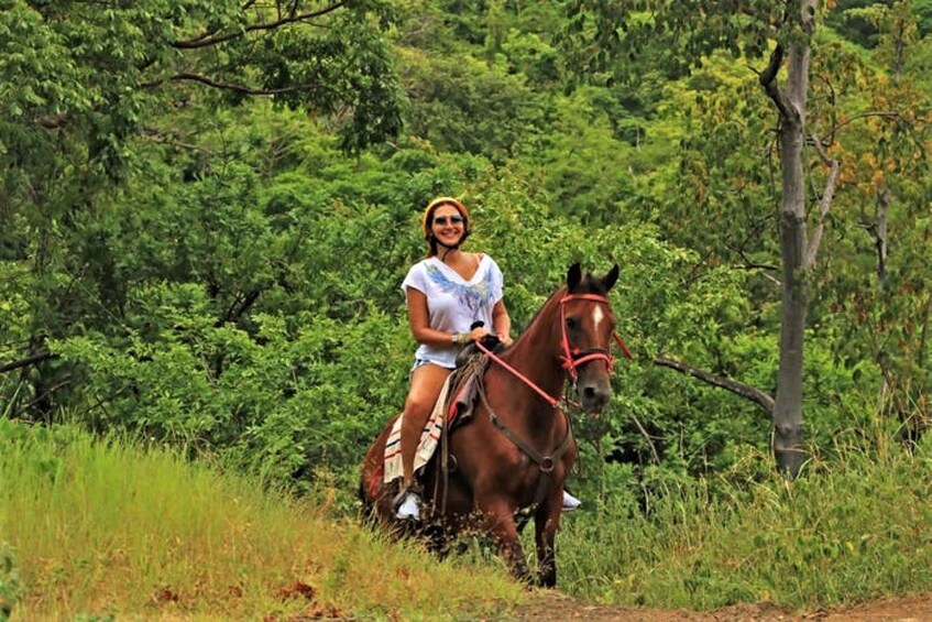 Picture 3 for Activity Guanacaste: Horseback Riding Beach and Tropical Forest Tour