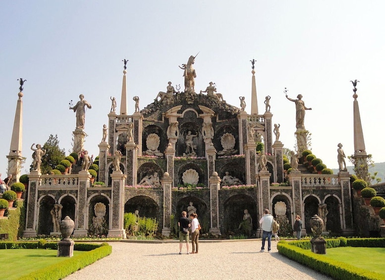 Picture 2 for Activity Stresa - Boat tour of Isola Bella (Lake Maggiore)