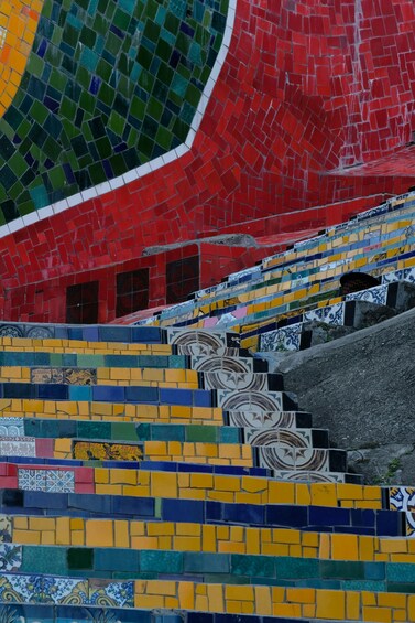 Picture 2 for Activity Rio de Janeiro: Walking tour + Pub crawl + Samba in Lapa