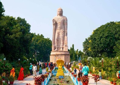 Excursie met gids naar boeddhistisch pad (rondleiding door Sarnath)