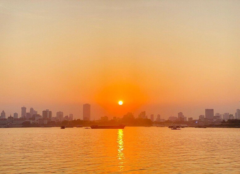 Phnom Penh Full Day Tour including Sunset Mekong River Boat