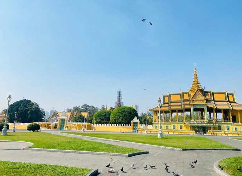 Picture 1 for Activity Phnom Penh Full Day Tour including Sunset Mekong River Boat