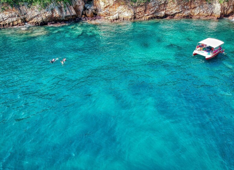 Picture 5 for Activity .Scuba Diving in Acapulco for Begginers