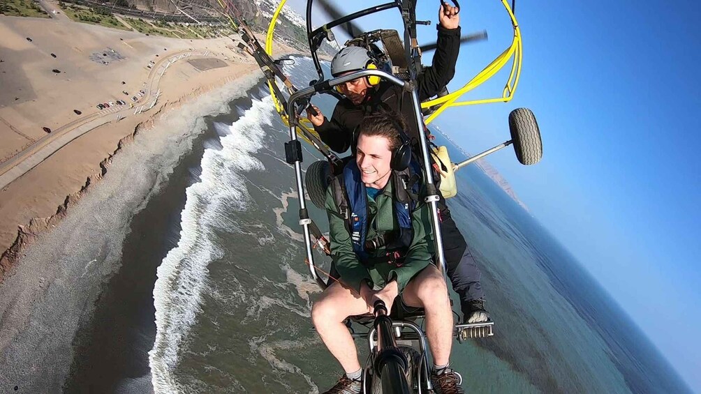 Picture 3 for Activity Paragliding Flight with a private pilot on Costa Verde-Lima