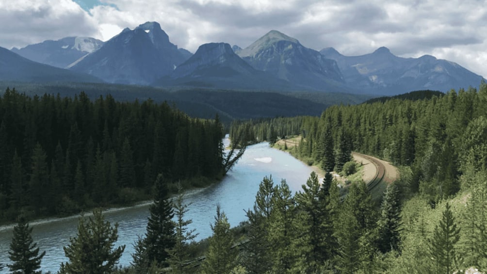 Picture 4 for Activity Banff/Canmore: Sunrise Experience at Moraine Lake