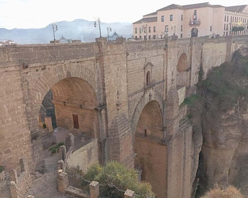 From Málaga: private tour to Ronda and Setenil