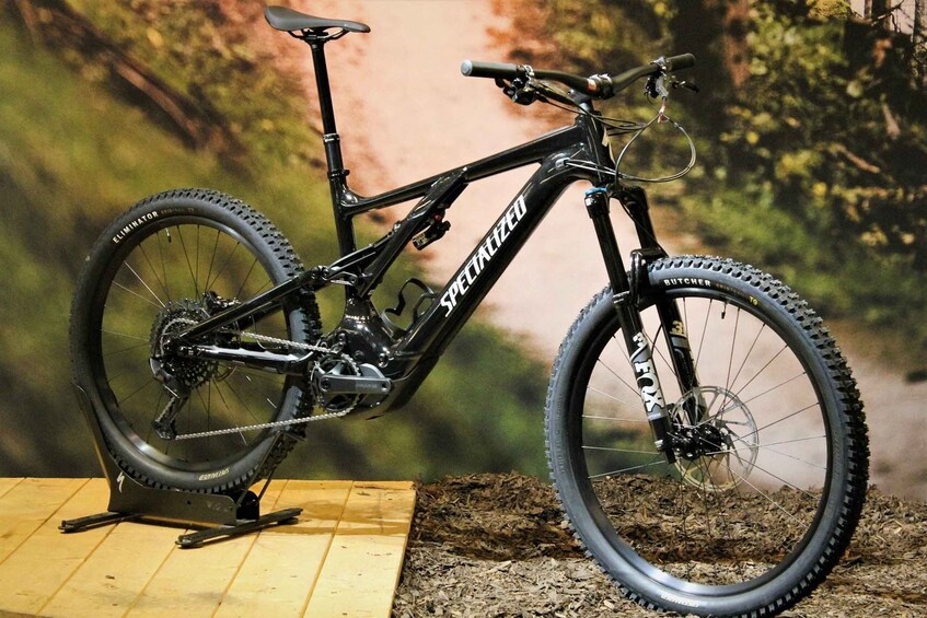 Picture 1 for Activity Santiago: E- Mountain Bike Rental to ride in a bike park