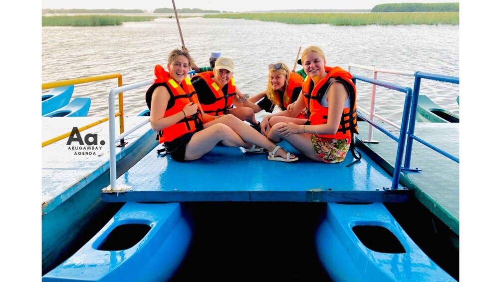 Arugambay: Mangrove Watching in Pottuvil Lagoon